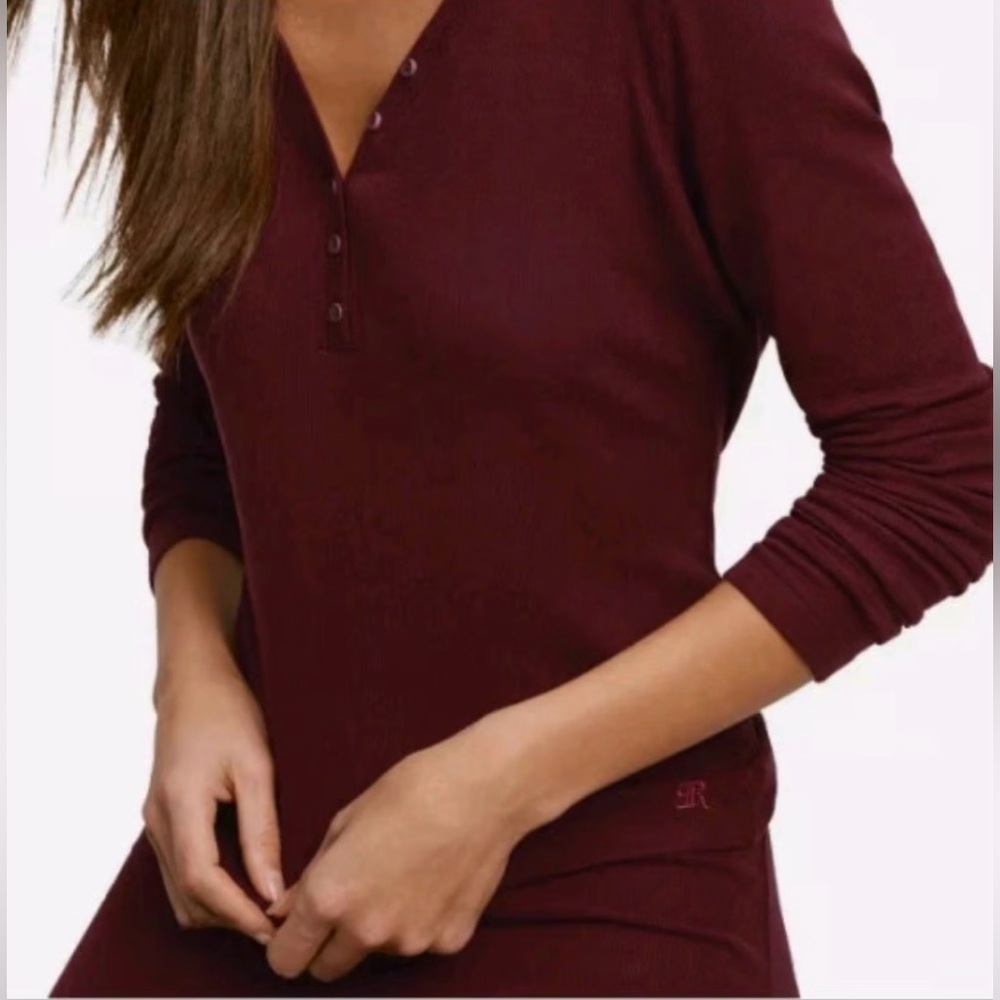 Women's Banana Republic ribbed elbow-sleeve Henley T-shirt in a deep plumb